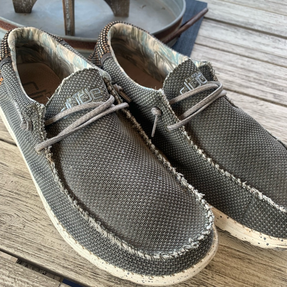 Hey Dude Men's Gray Casual Shoes